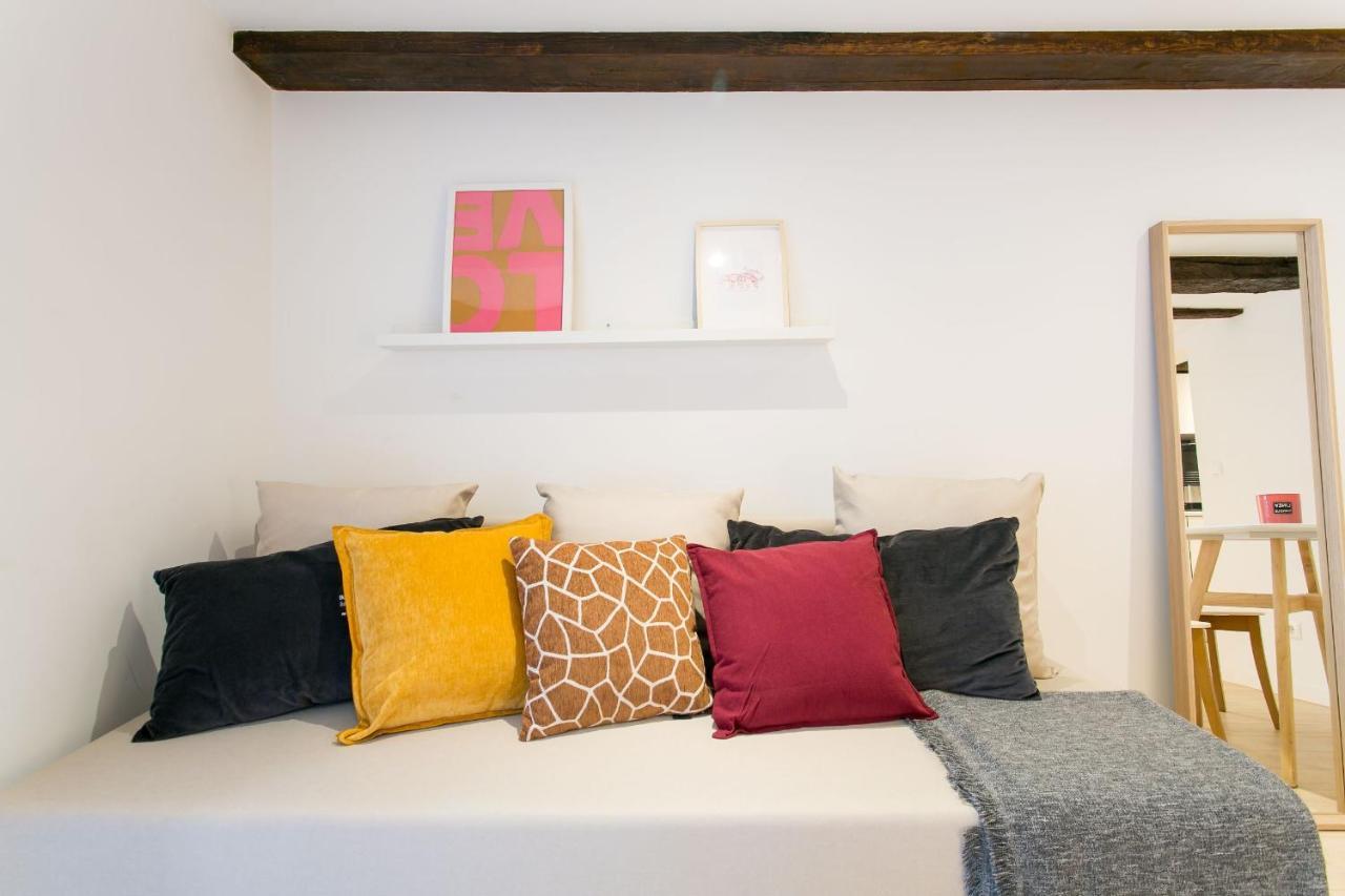 Appartamento Gem Of The Historic Center Lisbona Esterno foto